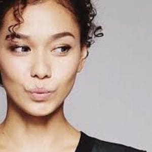 Adinia Wirasti Bertengkar Dengan Dian Sastro