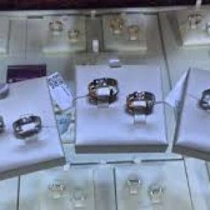 Cincin Fancy Pilihan Model Cincin Pernikahan