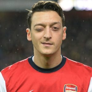 Ozil Kencani Model Seksi Asal Israel
