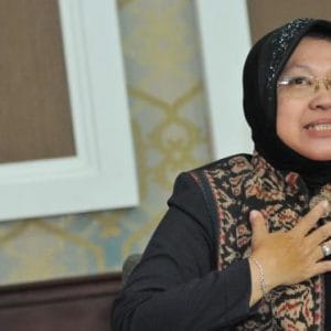 Risma Mendadak Minta Maaf Ke Semua Warga Surabaya