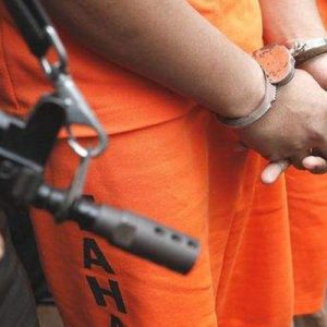 Merampok dan Memperkosa, Mantan Striker Timnas Ditangkap Polisi