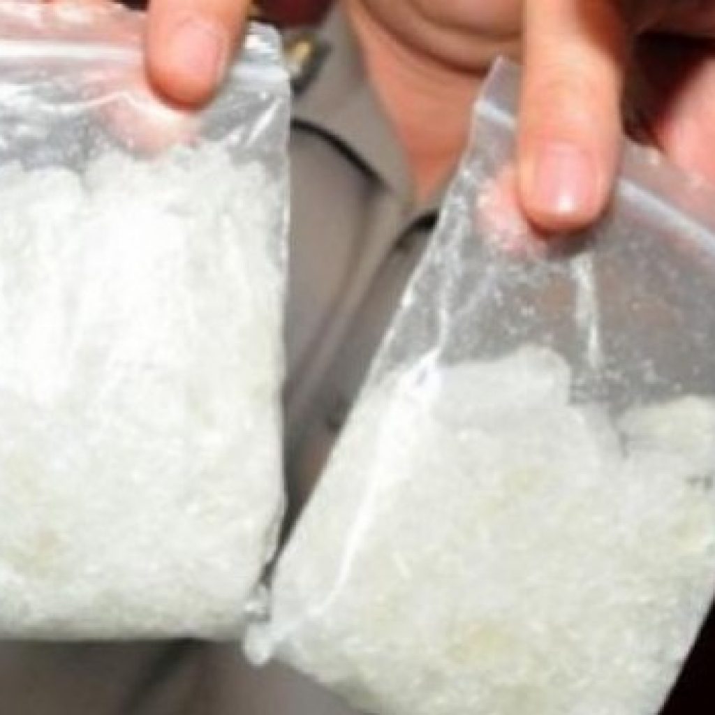 Coba Jadi Kurir EH, Berurusan Dengan Polisi