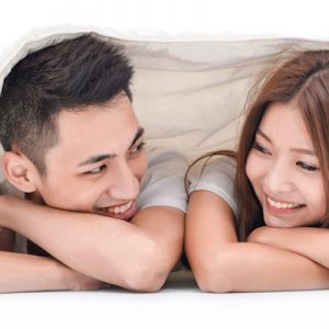 Kamu Pilih Mana, Bercinta di Tempat Terang atau Gelap?