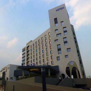 Sambut Imlek, Ada Paket Khusus di Aston, Mau?