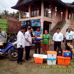 BPBD Muara Enim Salurkan Bantuan Korban Kebakaran Belimbing Jaya