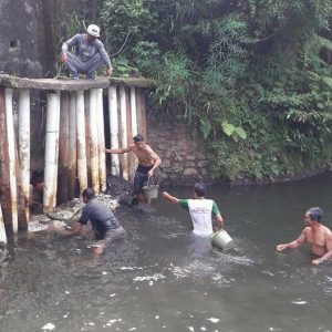 Karena Lumpuh dan Sampah, Air Baku Sungai Kelingi Berkurang 50 Persen