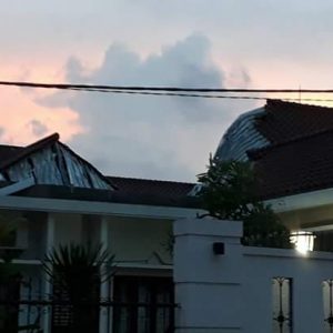 Atap Rumah Bupati Ambruk, Sekda Minta Jangan Berspekulasi Dulu