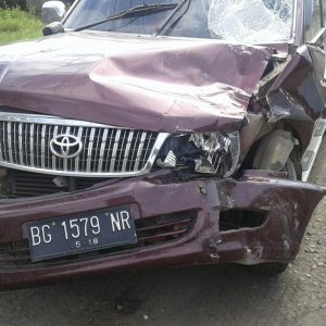 Hantam Toyota Kijang, Tiga Pelajar Terkapar