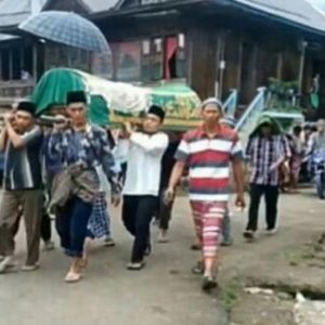 Mengamuk, Atailah Tikam Ayah Kandung Hingga Tewas