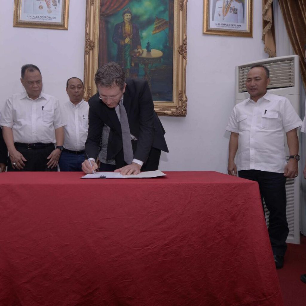 Muba Segera Bangun PLTMG Terapung