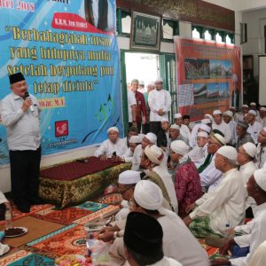 Gubernur Sumsel Hadiri Haul Ke-6 Alm. KH. M. Zen Syukri