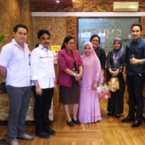 Ada 100 Varian Roti di Neng’s Bakery Cabang Baru