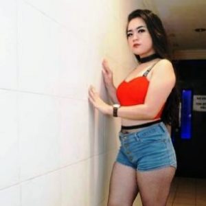 Malam Ini DJ Syifa Lova Tampil di Center Stage