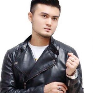 Pesinetron Gilbert Marciano Akan Mengoyang S-Lounge