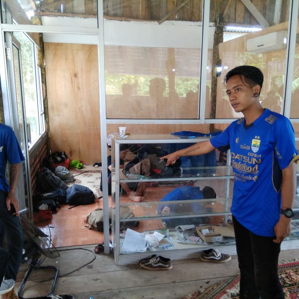 Suporter Persib Dilempari OTD