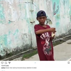 Viral! Remaja ‘Aibon’ Lempar Sendal Kepada Dosen UBD