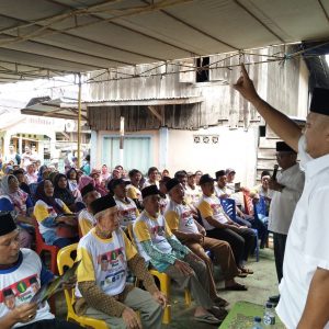 Bertemu SBH di Desa Penindaian, Lukman Sampaikan Keluhan Ini