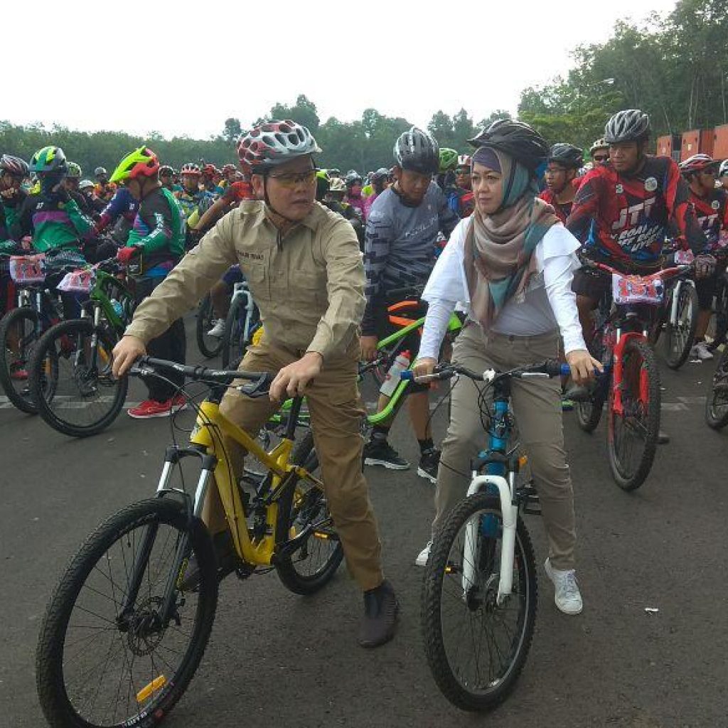 Warga Lahat Antusias Ikut Fun Bike Bareng Aswari Rivai