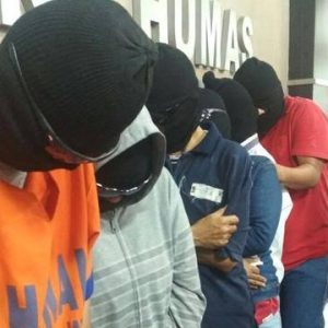 Tiga Suami Istri Kedapatan Tukar Pasangan Demi Kepuasan Seks