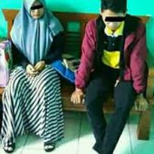 ‘Indehoy’ di Masjid, Dua Santri Ini Bahkan Bersihkan Sperma Pakai Mukena