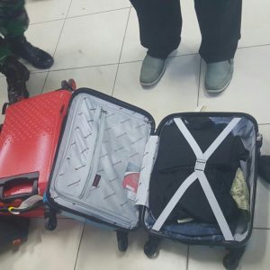 Sabu Dalam Koper Diamankan Petugas Bandara