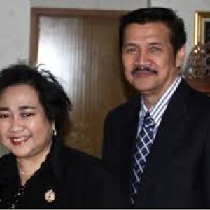 Innalillahi,, Bendera Kuning Terpasang di Kediaman Rachmawati Soekarnoputri