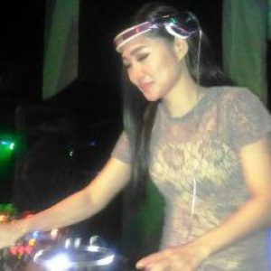 DJ Hana : Seksi Itu Tak Mesti Harus Terbuka