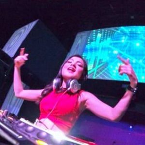 DJ Lia Zamzah Sukses ‘Pecahkan’ Center Stage