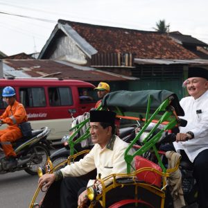 Aksi Lucu  Gubernur Sumsel Bentorin PJS Palembang