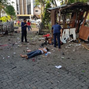 3 Serangan Bom Bunuh Diri di Surabaya