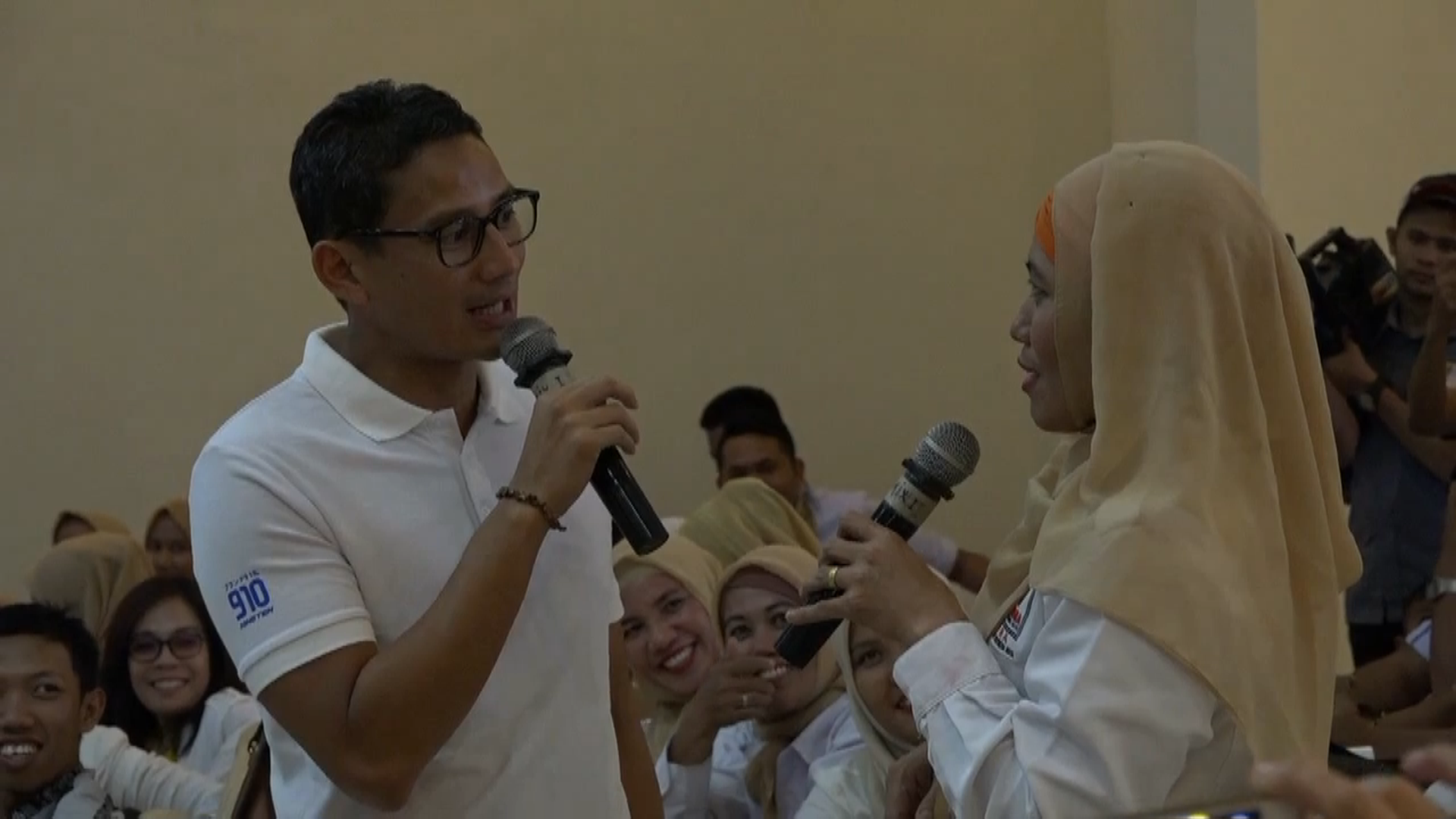 Sandiaga Uno Mentori Langsung Program Oke Oce Kito Pasangan Aswari-Irwansyah