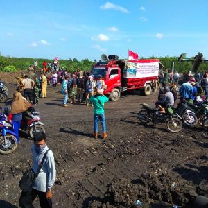Tuntut Ganti Rugi, Warga Tutup Akses Tambang Batubara