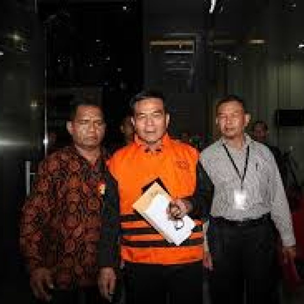 Kasus Bupati Bengkulu Selatan, KPK Kembali Geledah 4 Rumah