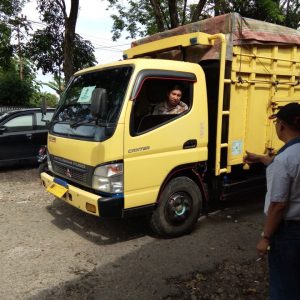 Polisi Kawal Ketat Distribusi Surat Suara di Lahat