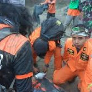 Basarnas Berhasil Evakuasi 549 Pendaki Rinjani