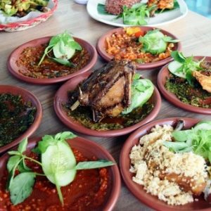 Menu Spesial di Bebek Goreng Harissa