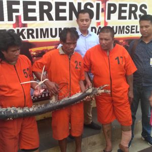 Tiga Sekawan Curi Kabel Listrik Untuk Asian Games Demi Beli Sabu