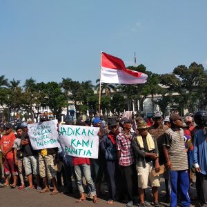 Ratusan Tukang Becak Minta Dilibatkan Dalam Asian Games