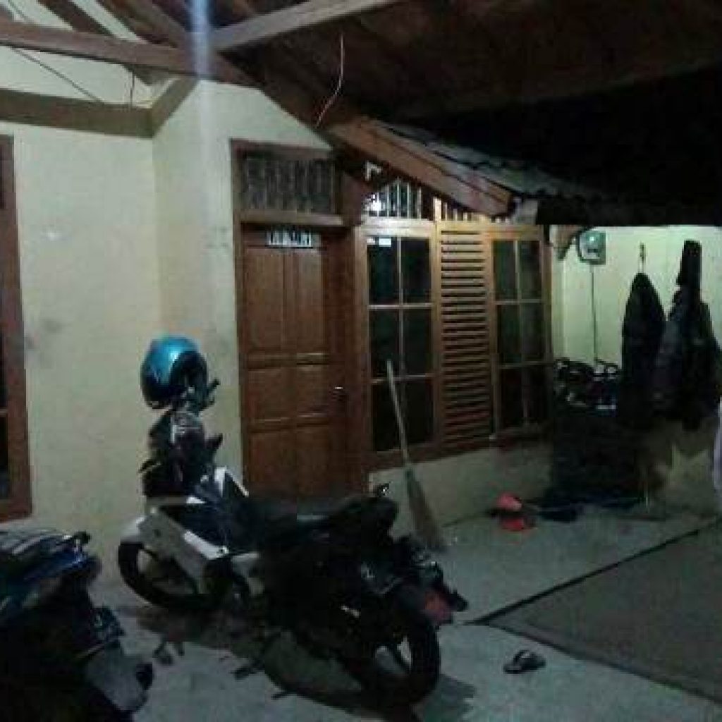 Tiga Terduga Teroris Diamankan Didekat Mapolda