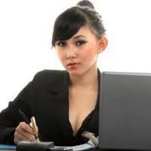 5 Pakaian Wanita yang Bisa Membuat Pria Bergairah