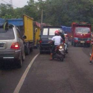 Izin Melintas Angkutan Batu Bara Jadi ‘Biang Kerok’ Kemacetan di Muara Enim