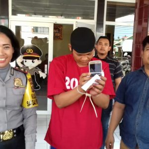 Hendak Kembalikan Ponsel Curian, Teguh Keburu Diciduk