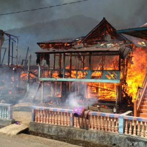15 Unit Rumah di SDT Ludes Dilalap Sijago Merah