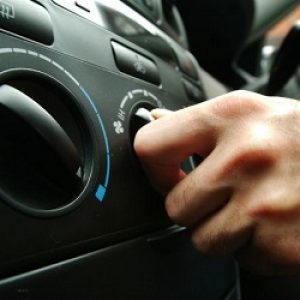 AC Mobil Tak Terasa Sampai Jok Belakang ? Ternyata Ini Masalahnya