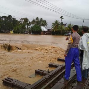 Bencana Banjir Padang, Dua Anak Hanyut Kehilangan Nyawa