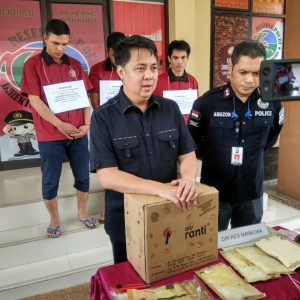 Sabu-Sabu 1,2 Kg Dalam Kemasan Kardus Makanan Ringan Diungkap Polda Sumsel
