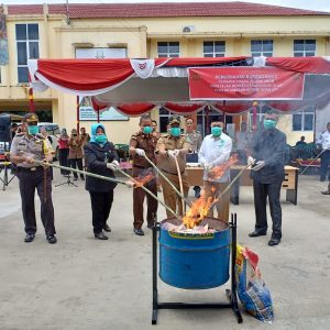 Kejari Ogan Ilir Musnahkan Ratusan Gram Sabu