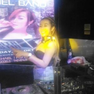 Juwita Faustin Belajar Muay Thai: Kalau Ada Yang Nakal Gue Tonjok