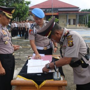 Kapolres Mura Pimpin Sertijab 4 Kapolsek Polres Musi Rawas