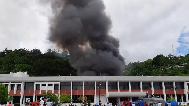Kantor Gubernur Papua Terbakar, Polisi Ungkap Dugaan Penyebabnya